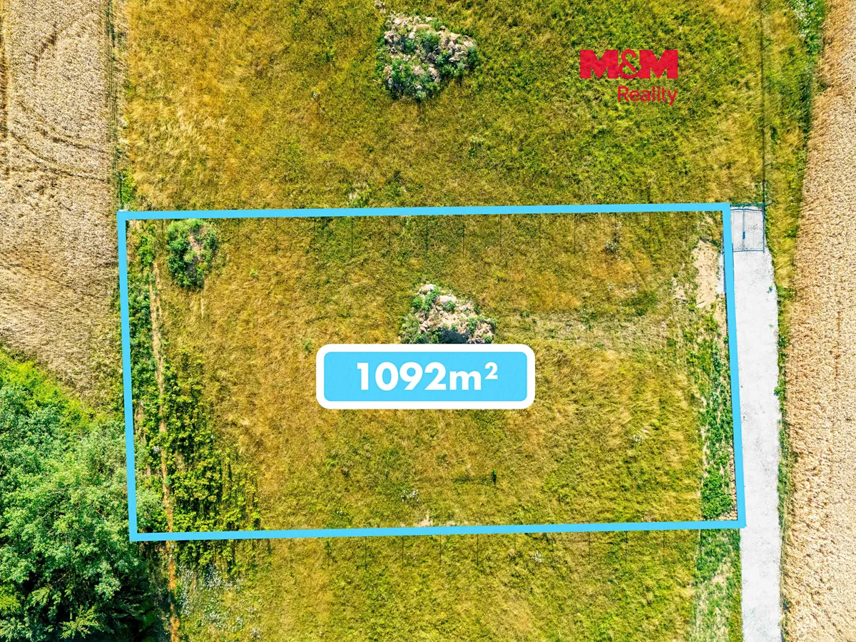 Prodej stavebního pozemku 1092 m²